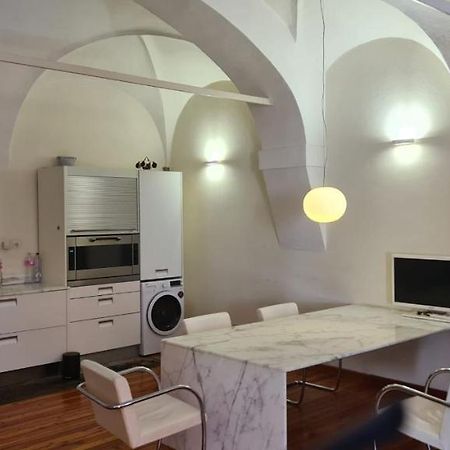 Historic E Comfort Suite - Locazione Semplice Bologne Extérieur photo