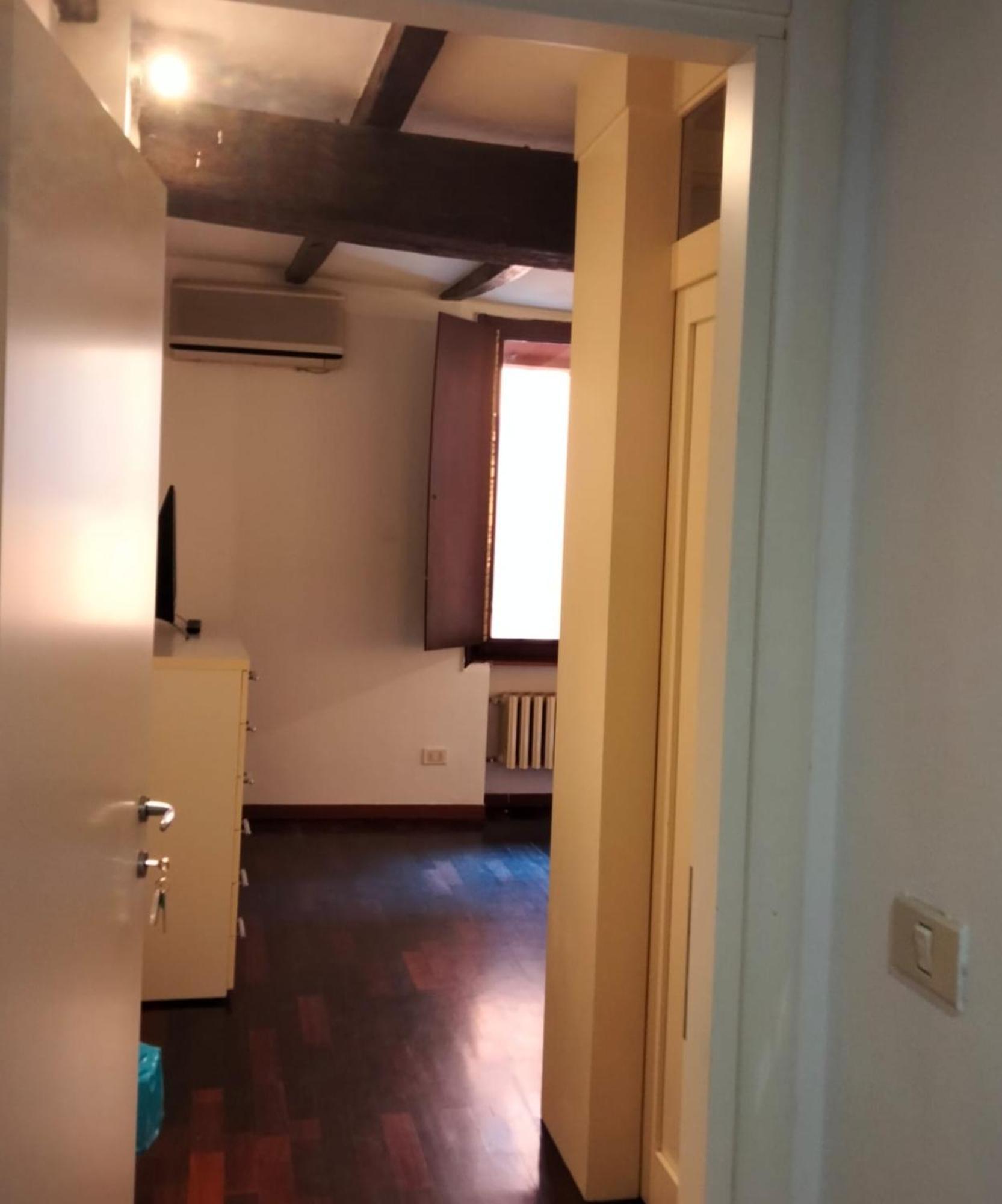 Historic E Comfort Suite - Locazione Semplice Bologne Extérieur photo