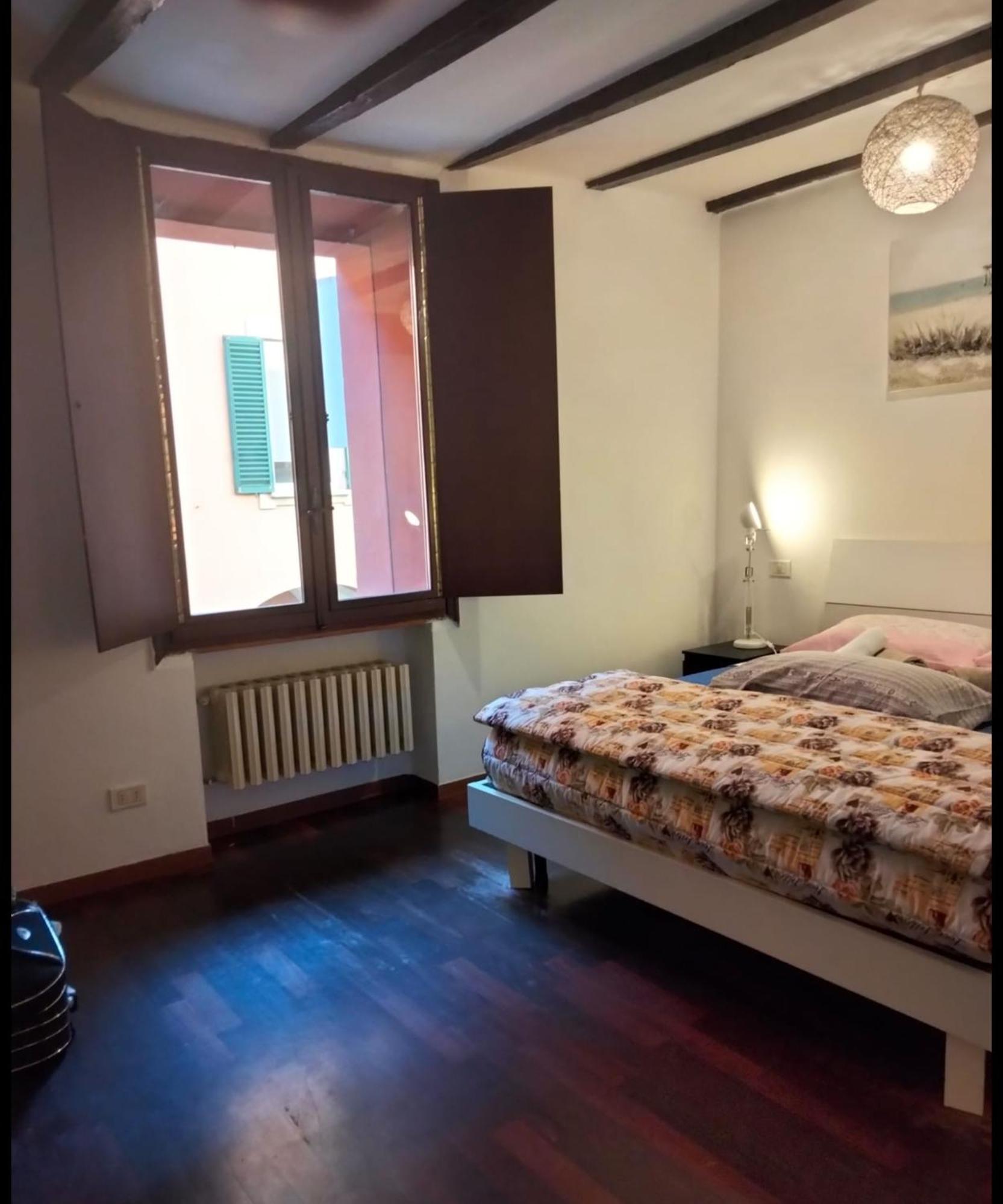 Historic E Comfort Suite - Locazione Semplice Bologne Extérieur photo